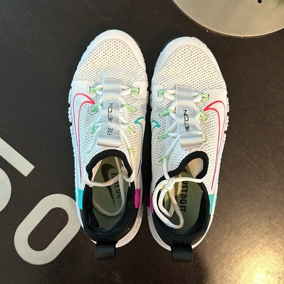 Nike Free Metcon 3 Flash Tennis Shoes - Picture 9 of 13